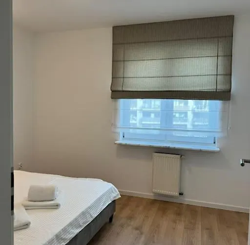 Glamour In Ochota * Warszawa