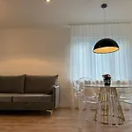 Glamour In Ochota Apartamento